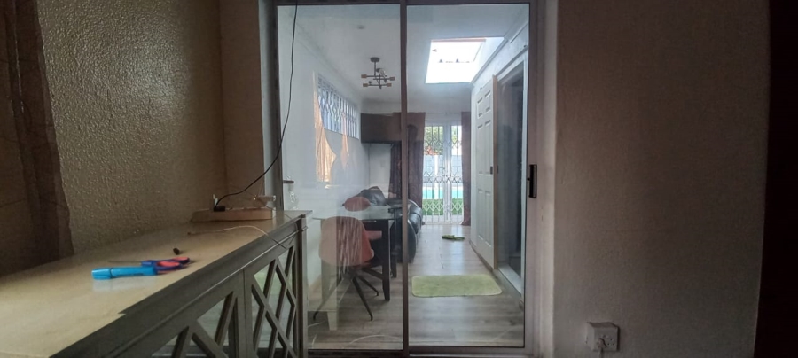 3 Bedroom Property for Sale in Wetton Western Cape